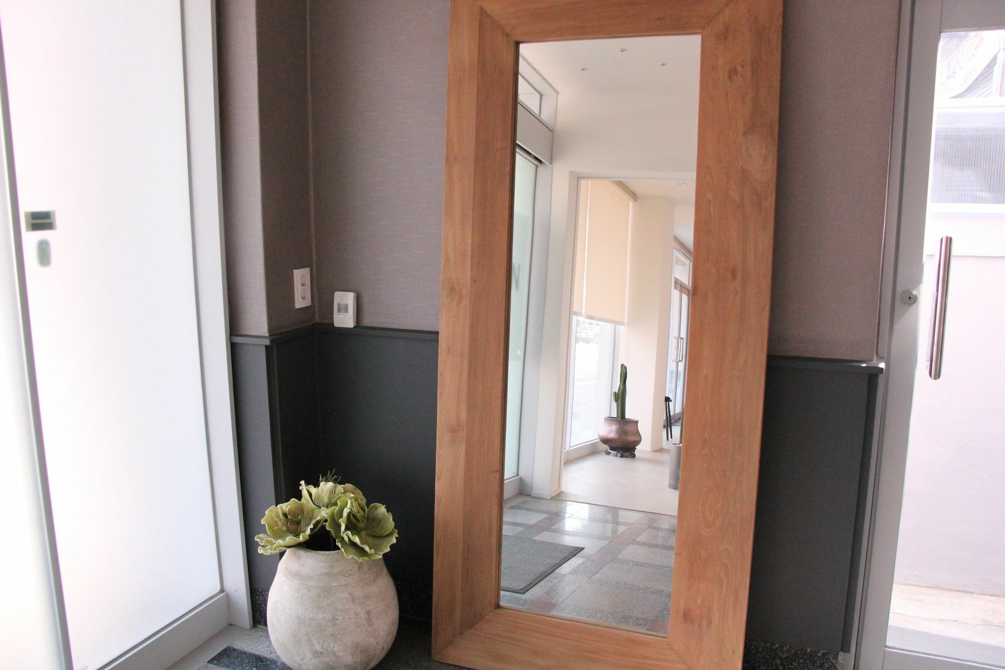Wood House Hotel Pusan Zewnętrze zdjęcie